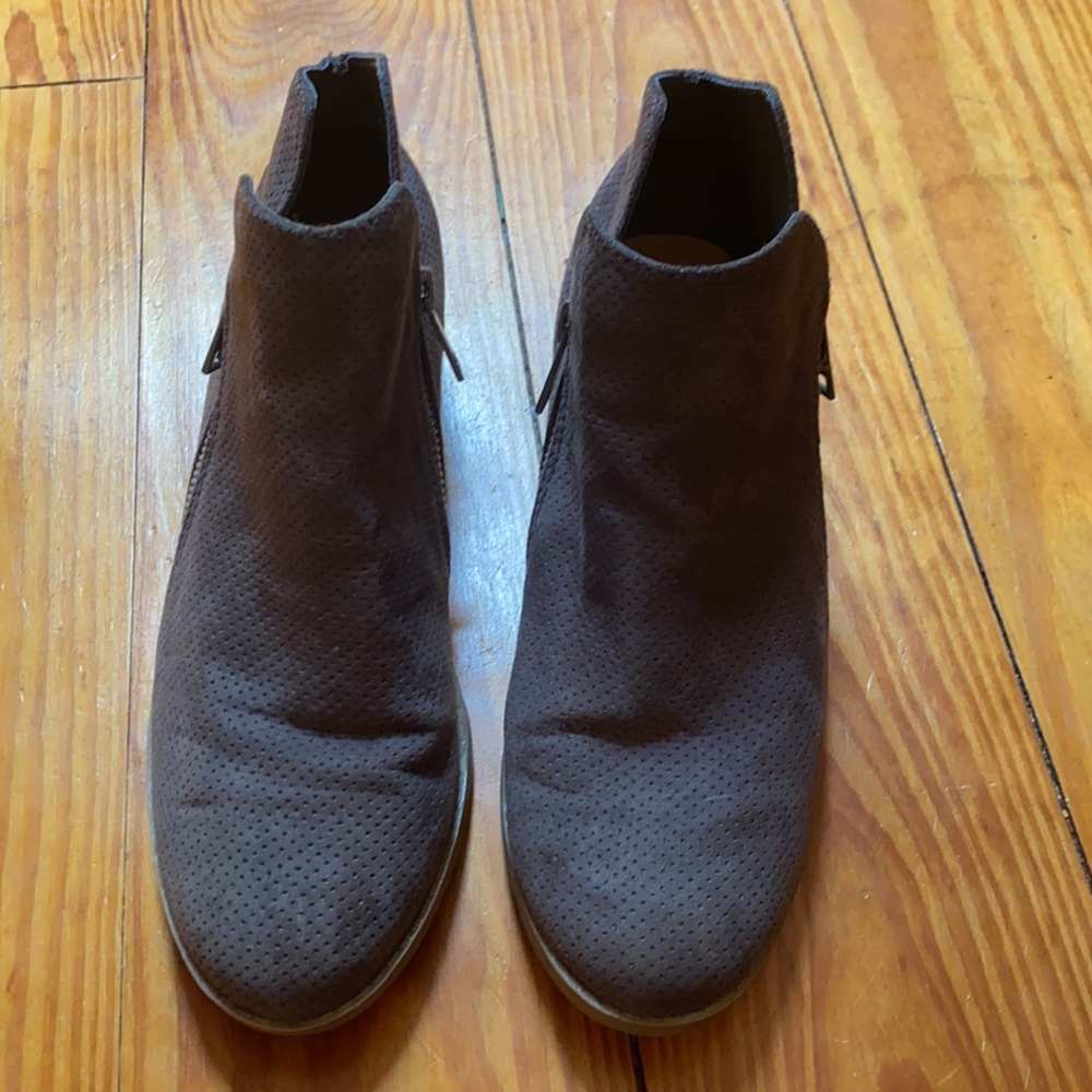 Universal Thread Booties - image 2